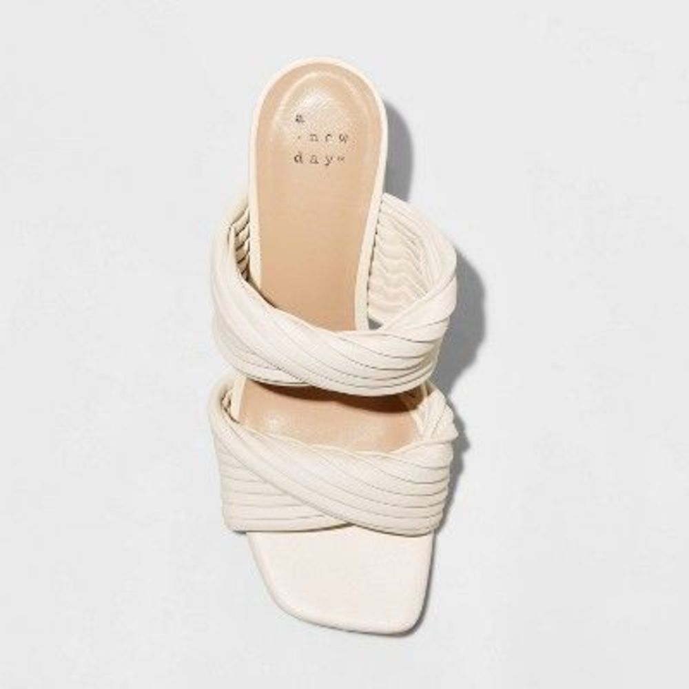 Women's Jessa Mule Heels - A New Day Cream 7.5 - Picture 2 of 3